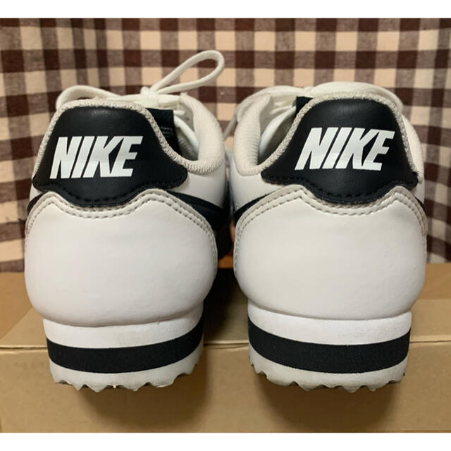 NIKE(ナイキ)のNIKE ナイキコルテッツクラシックレザー　23 レディースの靴/シューズ(スニーカー)の商品写真