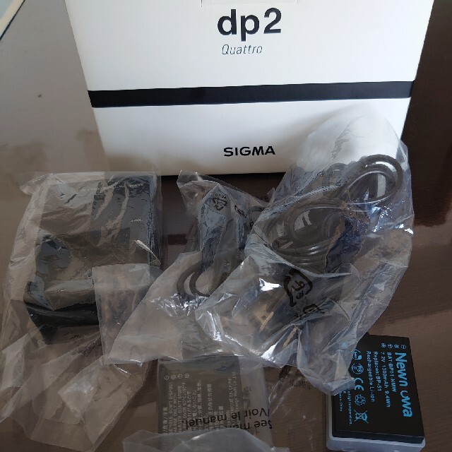 SIGMA(シグマ)のSigma dp2 Quattro スマホ/家電/カメラのカメラ(コンパクトデジタルカメラ)の商品写真