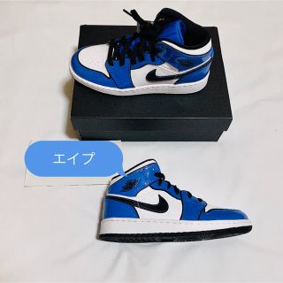 ナイキ(NIKE)のNIKE AIR JORDAN 1 MID "SIGNAL BLUE"(スニーカー)