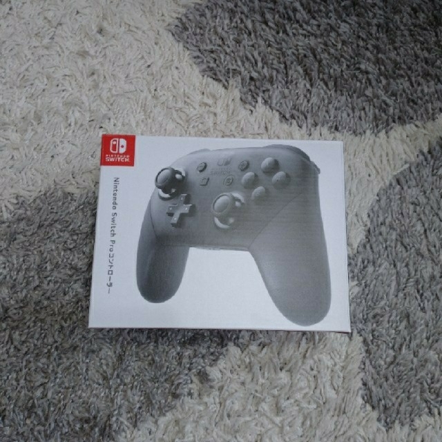 【新品】 Nintendo Switch Proコントローラー