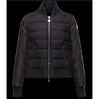 モンクレール(MONCLER)のMONCLER モンクレール GENTAU バックフレア ダウンジャケット(ダウンジャケット)