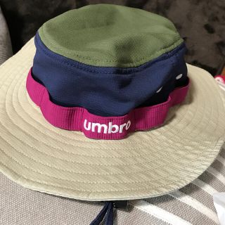 アンブロ 帽子の通販 8点 | UMBROのレディースを買うならラクマ