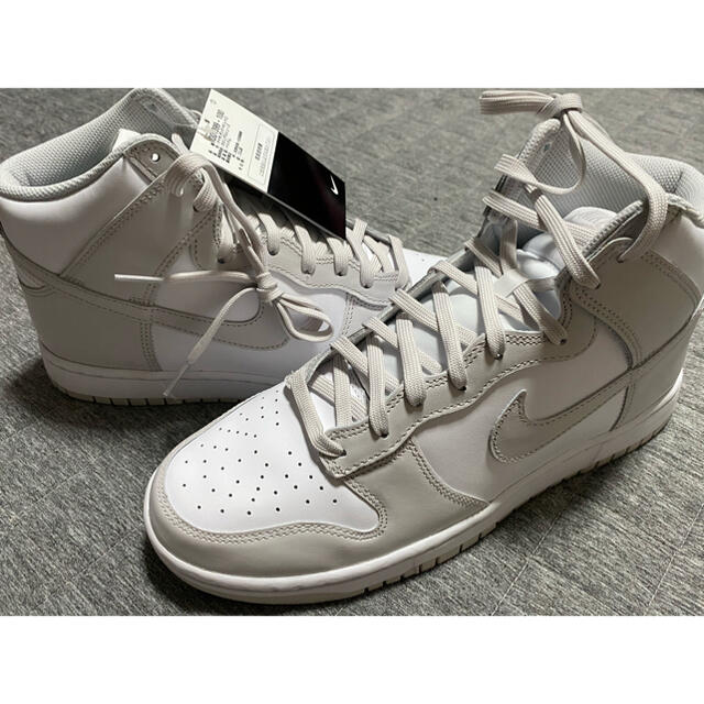 NIKE(ナイキ)の27.5 NIKE DUNK VAST HIGH GREY ナイキ KITH  メンズの靴/シューズ(スニーカー)の商品写真