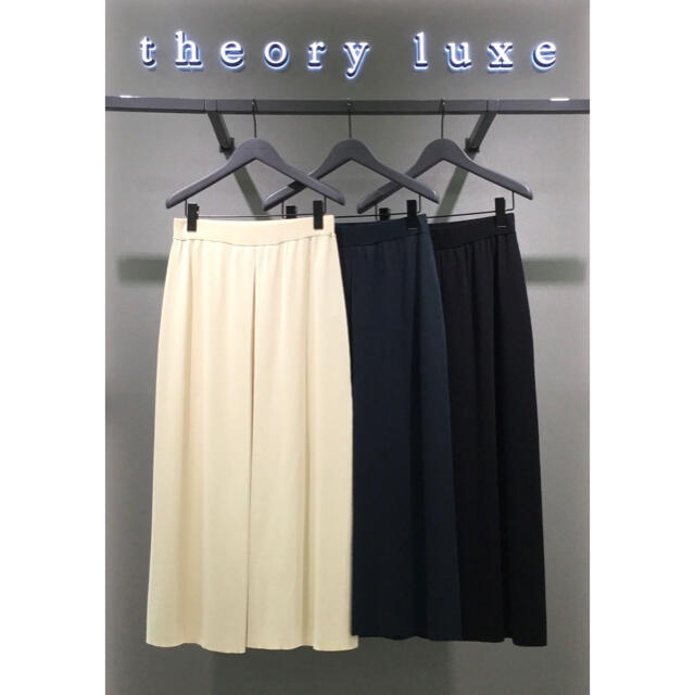 Theory luxe(セオリーリュクス)のTheory luxe 18aw ニットスカート レディースのスカート(ロングスカート)の商品写真