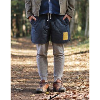 熱い販売 NATAL DESIGNネイタルデザイン Shortsほぼ未使用 Quilted - ショートパンツ