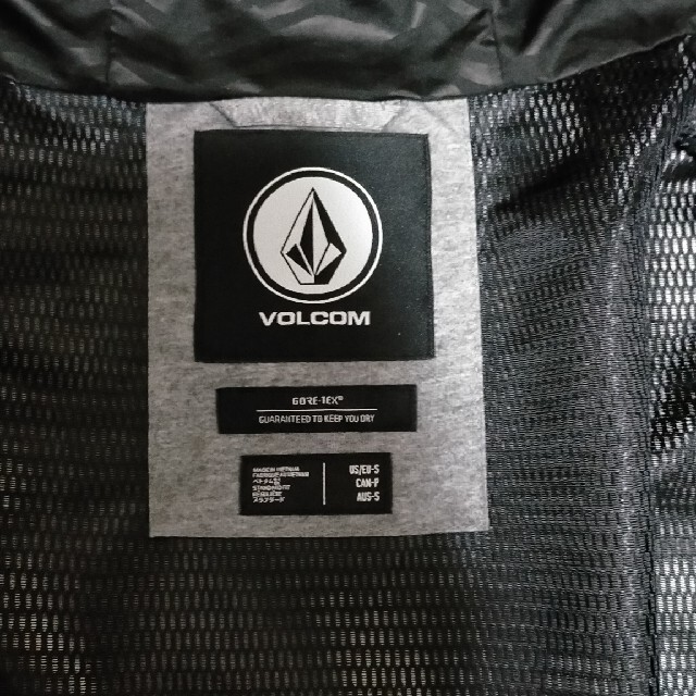 volcom(ボルコム)のボルコム　スノーボードウェア　ゴアテックス　Volcom　GORE-TEX スポーツ/アウトドアのスノーボード(ウエア/装備)の商品写真