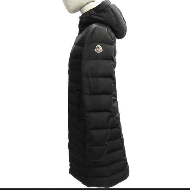 MONCLER(モンクレール)の2018 ～2019年新作モンクレール　タレヴ　ダウンコート レディースのジャケット/アウター(ダウンコート)の商品写真