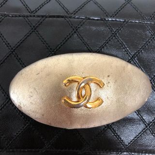 CHANEL(バレッタ/ヘアクリップ)のフリマアイテム一覧 CHANEL(バレッタ/ヘアクリップ)のフリマアイテム一覧