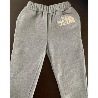 ザノースフェイス(THE NORTH FACE)の発送前セール!!【THE NORTH FACE】スェット パンツ グレー 100(パンツ/スパッツ)