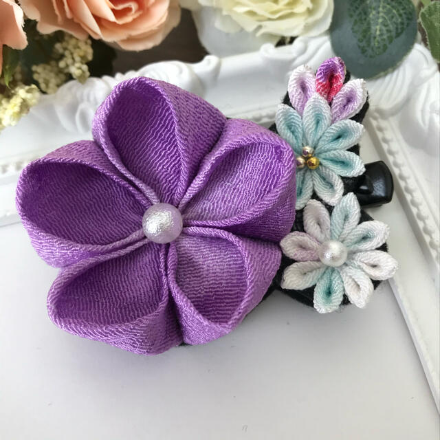 つまみ細工 髪飾り ヘアクリップ 紫花の通販 By ミナミ S Shop ラクマ つまみ細工 髪飾り ヘアクリップ 紫花の通販 By ミナミ S Shop ラクマ
