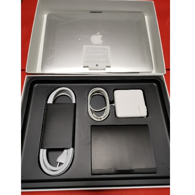 お値下げ Macbook Pro  2015 極美品　13インチ　retina 2