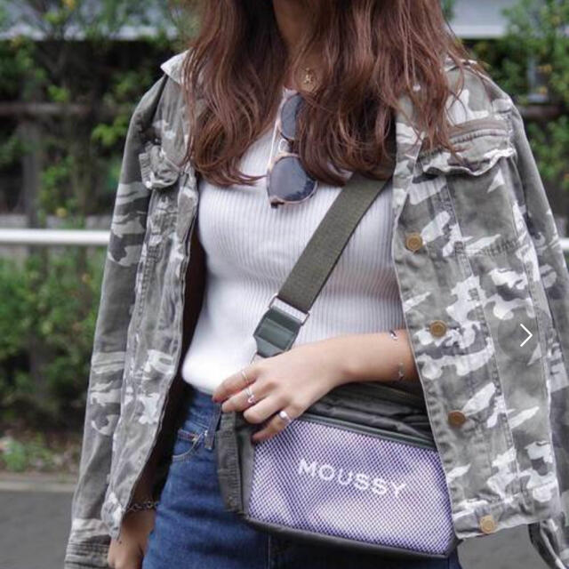 moussy(マウジー)のmoussy LOGO NYLONミニショルダー レディースのバッグ(ショルダーバッグ)の商品写真