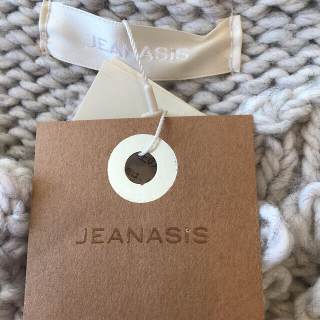 JEANASIS(ジーナシス)のジュンさま専用。新品、タグ付き。JEANASISのおしゃれ可愛いベスト レディースのトップス(ベスト/ジレ)の商品写真