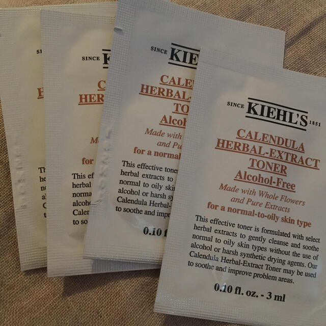 Kiehl's(キールズ)のキールズ コスメ/美容のキット/セット(サンプル/トライアルキット)の商品写真