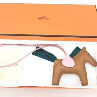 エルメス(Hermes)のお取り置き❣️エルメス HERMES ロデオpm セサミ ローズサクラ(チャーム)