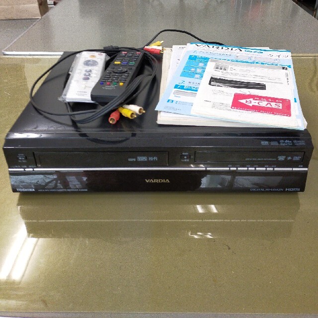 東芝 TOSHIBAVARDIA VTR&DVD一体型ハイビジョンレコーダー