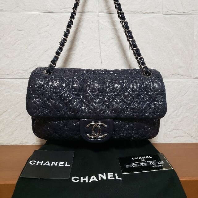 レザーカラーCHANEL ココマーク カメリアステッチショルダーバッグ