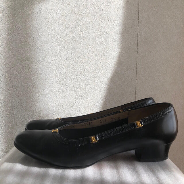 Ferragamo(フェラガモ)のたこちゃー様専用➃ フェラガモ  パンプス  レディースの靴/シューズ(ハイヒール/パンプス)の商品写真