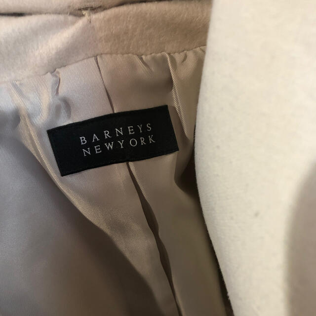 BARNEYS NEW YORK(バーニーズニューヨーク)のBARNEYSコート レディースのジャケット/アウター(毛皮/ファーコート)の商品写真