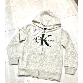 カルバンクライン(Calvin Klein)の【新品・正規品】CALVIN KLEIN フード付きパーカー　カルバンクライン(ジャケット/上着)