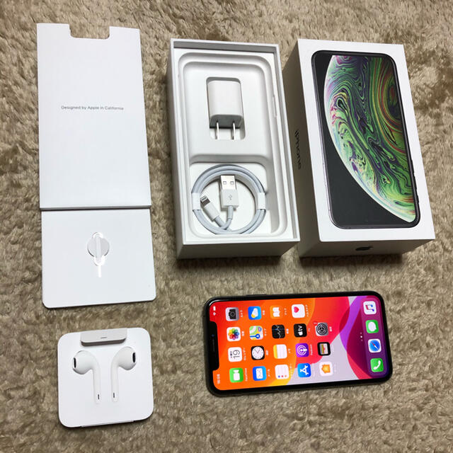 スマートフォン/携帯電話【美品】iPhone xs 64GB SIMフリー