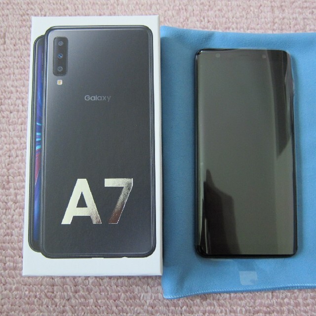 ほぼ新品 Samsung Galaxy A7 64GB ブラック 送料無料
