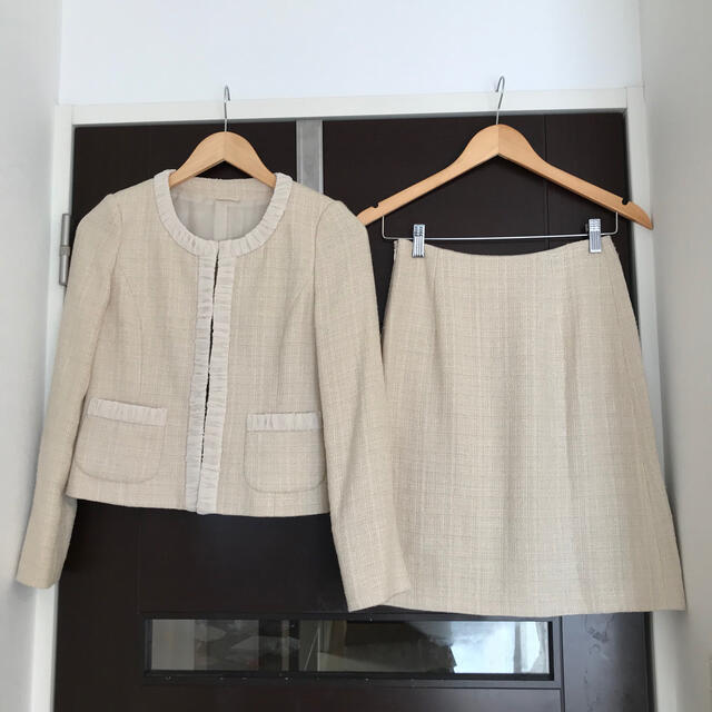 ANAYI(アナイ)のANAYI ノーカラーツイードジャケット、スカートセットアップ/セオリー,23区 レディースのフォーマル/ドレス(スーツ)の商品写真
