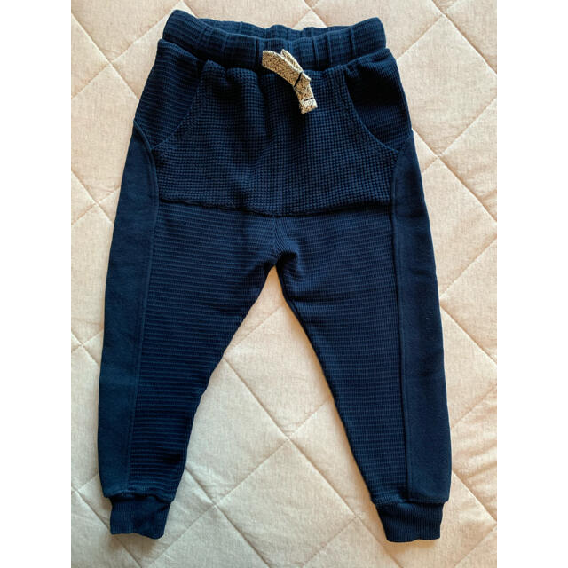 ZARA(ザラ)のゆんゆん様専用　ZARA パンツ　98 キッズ/ベビー/マタニティのキッズ服男の子用(90cm~)(パンツ/スパッツ)の商品写真