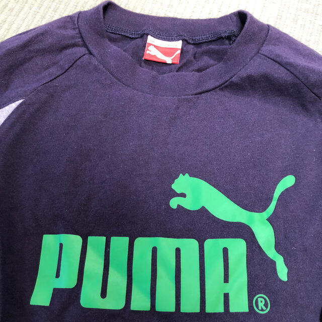 PUMA(プーマ)のプーマ　PUMA ロンT 130cm 紺色　長袖Tシャツ キッズ/ベビー/マタニティのキッズ服男の子用(90cm~)(Tシャツ/カットソー)の商品写真