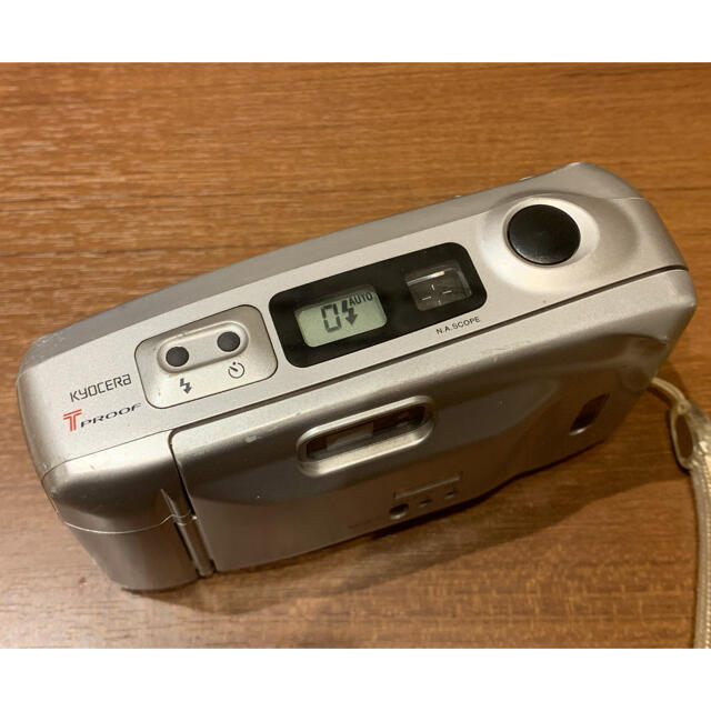 京セラ(キョウセラ)のtproof スマホ/家電/カメラのカメラ(フィルムカメラ)の商品写真