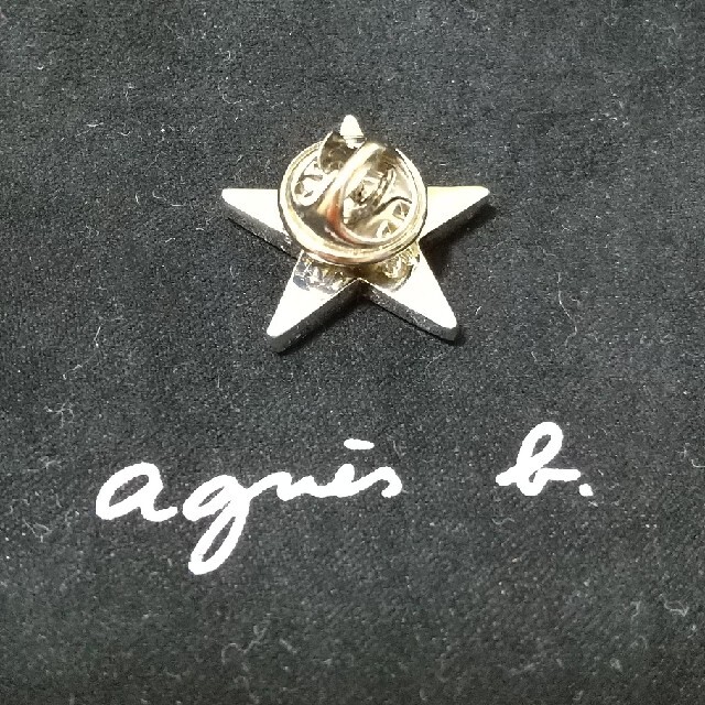 agnes b.(アニエスベー)のアニエスベー 星形ピンバッジ レディースのアクセサリー(ブローチ/コサージュ)の商品写真