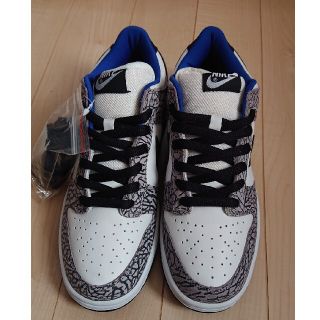 ナイキ(NIKE)のNIKE SB DUNK LOW SUPREME(スニーカー)