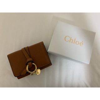 クロエ(Chloe)のクロエ　アルファベットスモールトリフォールド 三つ折り財布(財布)