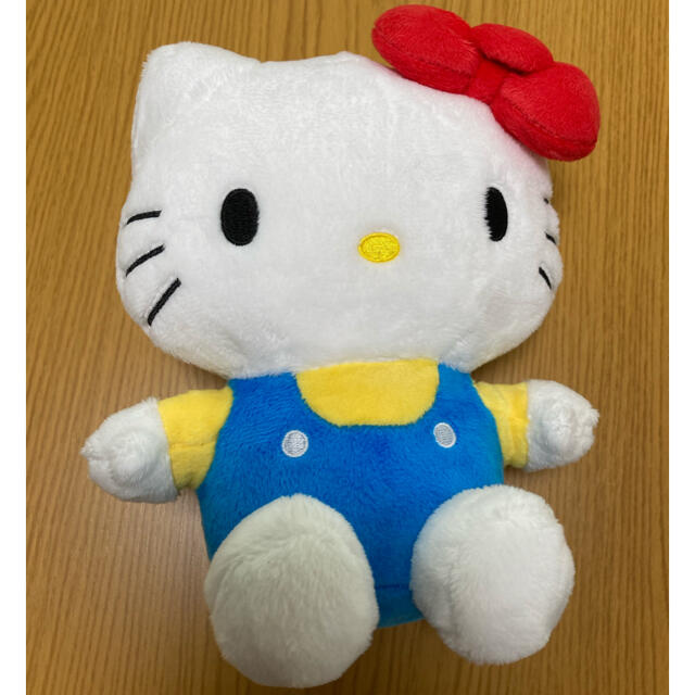 ハローキティ(ハローキティ)の非売品・キティちゃんぬいぐるみ エンタメ/ホビーのおもちゃ/ぬいぐるみ(ぬいぐるみ)の商品写真