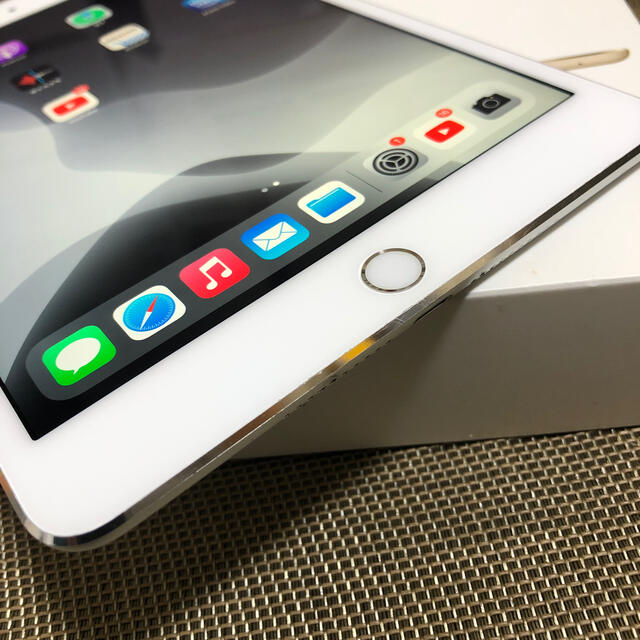 ipad mini4 64GB シルバー wifiモデル ipad mini4 64GB シルバー wifiモデル