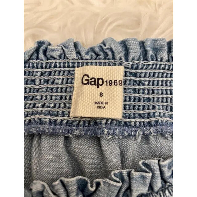 GAP(ギャップ)のデニムブラウス レディースのトップス(シャツ/ブラウス(半袖/袖なし))の商品写真