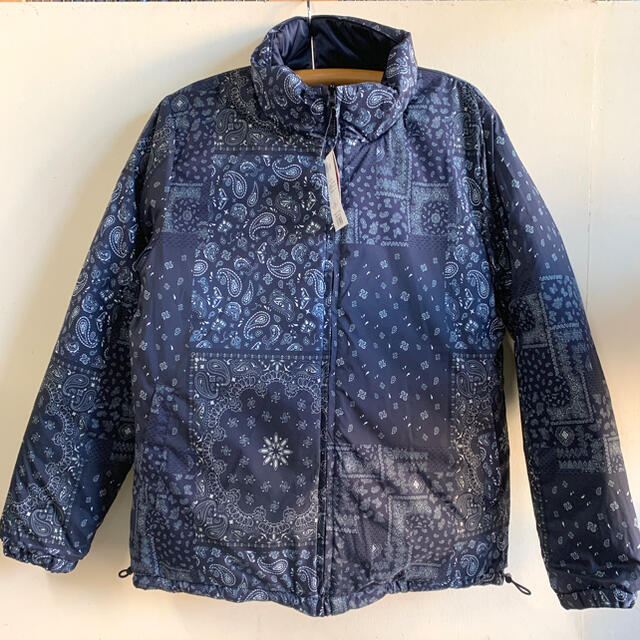 新品　TITICACA リバーシブル 中綿ジャケット　チチカカ navy