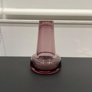 イッタラ(iittala)のホルムガード フローラ フラワーベース パープル 12cm ロング(花瓶)