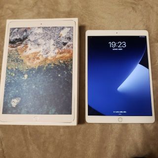 iPad Pro Wi-Fi+Cellular 64GB 10.5インチ スペースグレイ A1709 2017年 SIMフリー 本体 タブレット アイパッド アップル apple 【送料無料】 ipdpmtm264