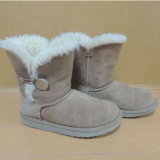 アグ(UGG)のUGG(18cm)　キッズムートンブーツ(ブーツ)