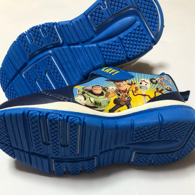 Disney(ディズニー)のトイストーリー　スニーカー キッズ/ベビー/マタニティのベビー靴/シューズ(~14cm)(スニーカー)の商品写真