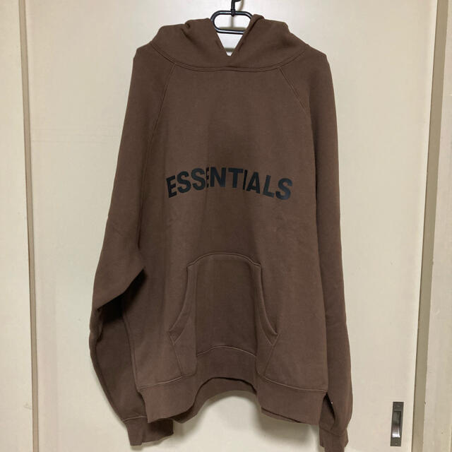 【試着のみ】ESSENTIALS  パーカー  Mサイズ