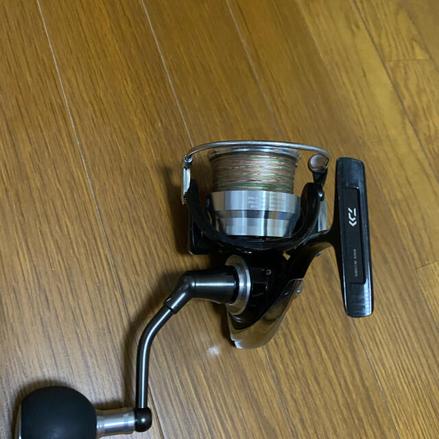 12標準巻糸量ナイロンDaiwa レグザLT6000D-H