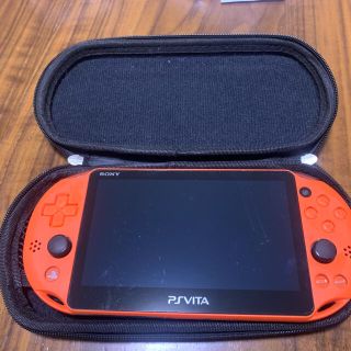 PlayStation Vita（PCH-2000シリーズ） Wi-Fiモデル(携帯用ゲーム機本体)