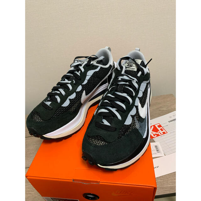 NIKE(ナイキ)のNIKE × SACAI Vapor Waffle 28.5 ヴェイパーワッフル メンズの靴/シューズ(スニーカー)の商品写真