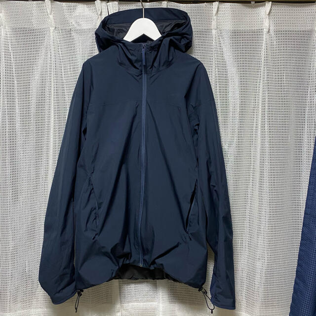 arcteryx マウンテンパーカー