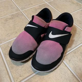 ナイキ(NIKE)の特別価格！ナイキ フリー ソックフライNIKE FREE SOCK FLY(スニーカー)