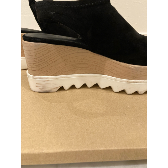 Ameri VINTAGE(アメリヴィンテージ)の◾︎ AMAILアマイルJagged requests sandal厚底サンダル レディースの靴/シューズ(サンダル)の商品写真