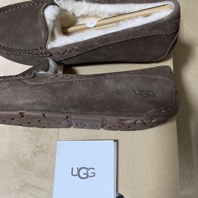 新色 UGG アンスレー ムートン モカシン エスプレッソ US7 25センチ