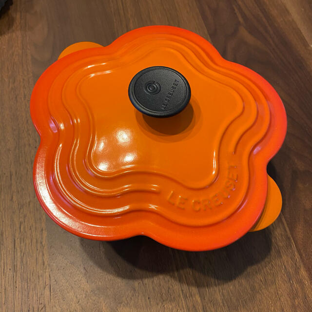 鍋/フライパンLE CREUSET ルクルーゼ　ココット　フルール お鍋20cm